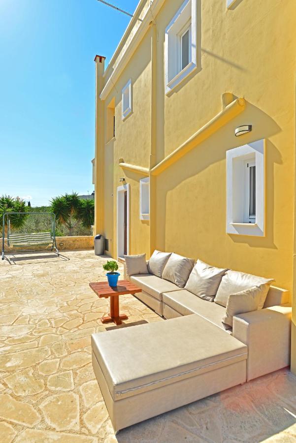 Villa Konstantinos 6 Bedrooms Aegina Eksteriør billede