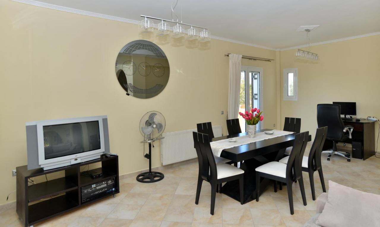 Villa Konstantinos 6 Bedrooms Aegina Eksteriør billede