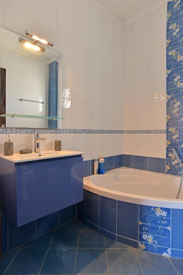 Villa Konstantinos 6 Bedrooms Aegina Eksteriør billede