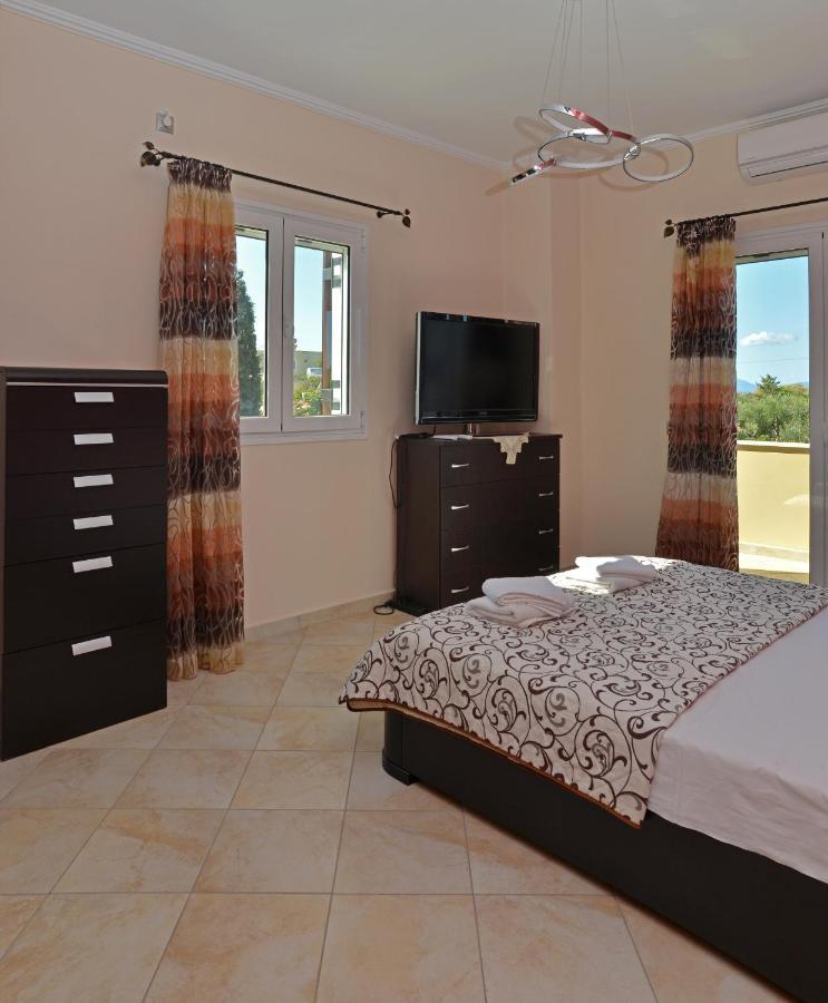 Villa Konstantinos 6 Bedrooms Aegina Eksteriør billede