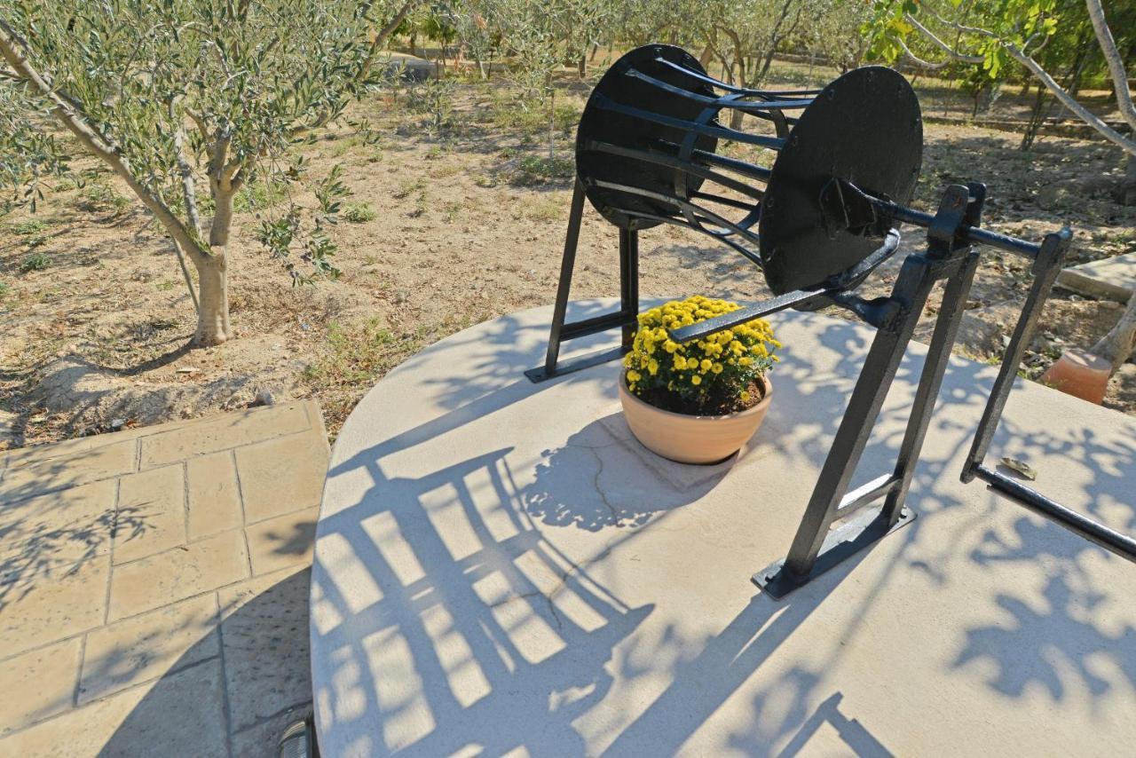 Villa Konstantinos 6 Bedrooms Aegina Eksteriør billede